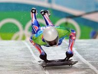 Скелетонист Лавренюк завоевал серебряную медаль на зимней Юношеской Олимпиаде в Южной Корее