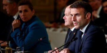 Макрон призвал европейские страны быть готовыми к возможному нападению со стороны России в ближайшие годы