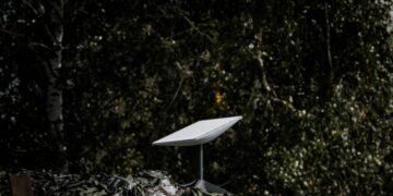 Киев: войска РФ на захваченных украинских территориях используют терминалы Starlink