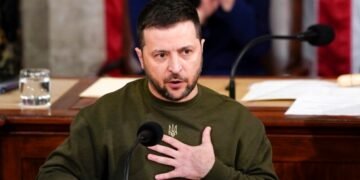 Зеленский призвал Конгресс одобрить пакет помощи Украине