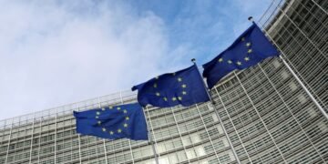 Страны ЕС попытаются убедить Венгрию снять возражения против помощи Украине
