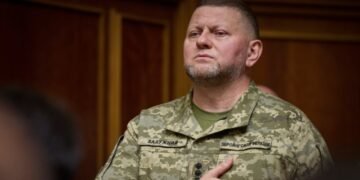 Залужному и Буданову присвоены звания Героев Украины
