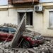 Авиабомба упала на центр Херсона. ВИДЕО последствий