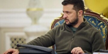 Зеленский провел совещание по фронту и сменил главу Запорожской ОГА