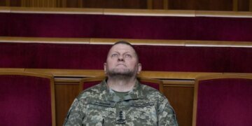 Как “железный генерал” Залужный впал в немилость: у Politico  есть объяснение