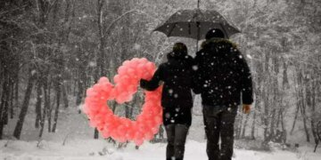 Завтра погода в Україні не потішить закоханих: прогноз синоптиків