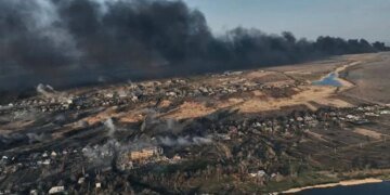 Россияне штурмуют с трех сторон: давят от Ласточкино
