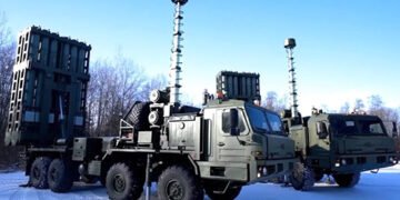 Російські окупанти підірвалися на власних мінах на новенькому ЗРК С-350 “Витязь”. ВІДЕО