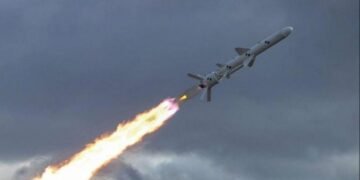 Україна під ворожим обстрілом: у Харкові є влучання балістики, у Києві й областях відпрацювала ППО. Всі деталі