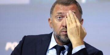Російський олігарх Дерипаска отримав підозру, а його українських топменеджерів затримали