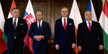Разногласия по поводу войны в Украине проявились на встрече лидеров четырех стран Центральной Европы