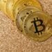 Биткойн усилил рост, курс превысил $61 тыс