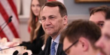 Глава МИД Польши: Запад должен больше помогать Украине, чтобы не допустить распространения конфликта