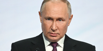 Британська розвідка назвала вид зброї, який Путін використовує проти всього світу