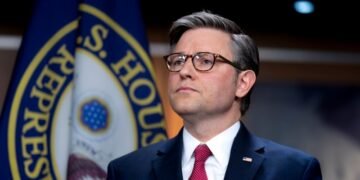 В Палате представителей собирают подписи, чтобы добиться голосования по военной помощи Украине