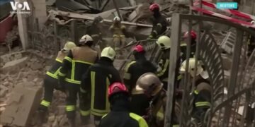 ВМС Украины: два корабля ЧФ РФ получили повреждения