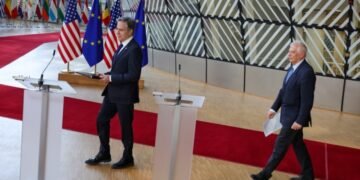 Блинкен и Боррель обсудили ситуацию в Украине и на Ближнем Востоке