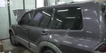 В Украине для фронта делают машины скорой помощи из старых внедорожников