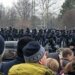 В Москве начали задерживать участников похорон и акций памяти Навального