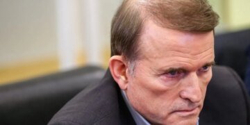 Кум Путина Медведчук хочет вернуть украинское гражданство, мандат и снять санкции