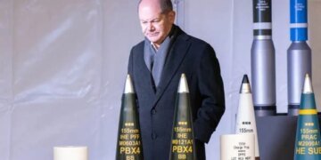 Бербок буквально проводит “тайную операцию”, чтобы Украина получила Taurus