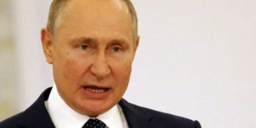Диктатор РФ Путин потребовал подчинить всю жизнь в России победе над Украиной