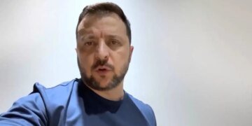 “Это еще не все”, – Зеленский поувольнял своих советников и анонсировал новые ротации