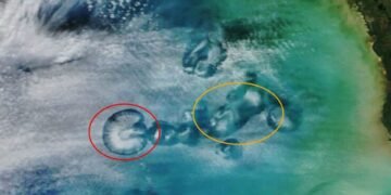 Спутник NASA показал загадочные круглые отверстия в облаках над США – фото