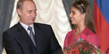 Максакова пояснила, чому Кабаєва так і не стала дружиною Путіна, і відреагувала на чутки про 17-річну коханку лідера Кремля