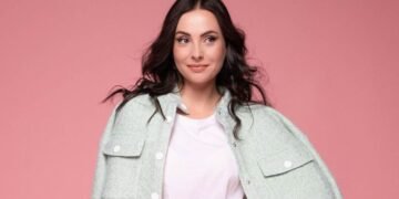 Відома українська акторка оголилася на сцені театру: “Було страшно”