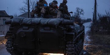 Час спливає: Україна почне програвати на полі бою, якщо Захід не мобілізує допомогу, – експерт