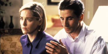 Актор, з яким Шерон Стоун змушували до інтиму, розлютився на її одкровення і заявив про брудний компромат на неї