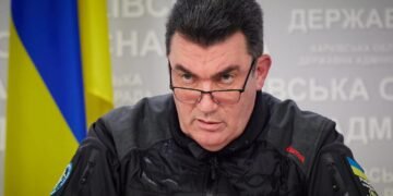 Зеленський звільнив Данілова з посади секретаря РНБО: хто його замінив
