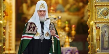 Московський патріархат офіційно оголосив війну в Україні “священною” і назвав її кінцеву мету