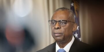 Глава Пентагона: выживание Украины находится под угрозой