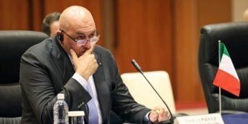 Министр обороны Италии: Европе нужна четкая и единая стратегия против России