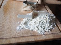 В Украине подешевела мука из-за блокады украинско-польской границы и невозможности экспорта