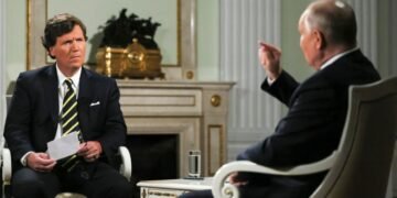 «Покушение на Такера Карлсона», или  Как отмывают дезинформацию