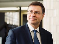 Украина получит 1-й транш Ukraine Facility EUR4,5 млрд в марте, а 2-й транш EUR1,5 млрд в апреле – Домбровскис