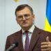 Кулеба призвал папу Франциска совершить апостольский визит в Украину