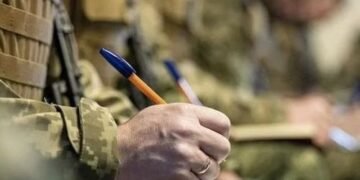 Мобілізація у квітні: кому потрібно йти до ТЦК навіть без повістки