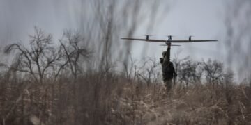 Беспилотники совершили налёт на военный аэродром в Морозовске