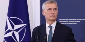 Глава НАТО предлагает учредить фонд помощи Украине в размере 100 млрд евро