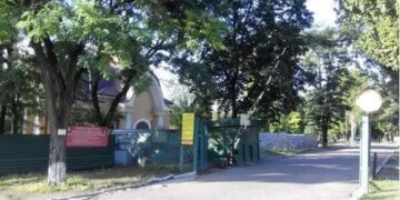 Кому “категорически нельзя” ходить на кладбище: священник удивил ответом о детях, беременных и всех остальных. ВИДЕО