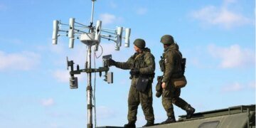 SpaceX может помешать РФ использовать Starlink в Украине: подробности от министра Федорова