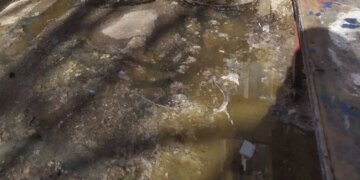 “Пориви продовжуються”: маріупольців затоплює каналізаційними відходами