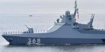 Россия может перебросить корабли из Балтики в Черное море: в Defence Express объяснили, как