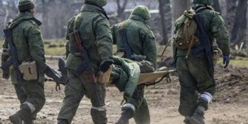 “Пару часов назад”, – Z-канал пишет, что по позиции РФ на Юге прилетело “что-то большое”