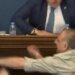 В парламенте Грузии произошла драка во время рассмотрения законопроекта об «иноагентах». ВИДЕО