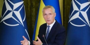 Столтенберг взывает к совести Запада и созывает Совет Украина – НАТО